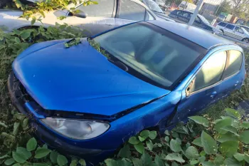Dezmembram Peugeot 206  [1998 - 2003] Hatchback 5-usi 2.0 HDi MT (90 hp)