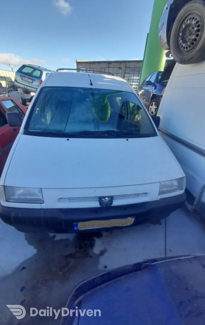 Dezmembram Peugeot Expert  [1996 - 2007] Minivan