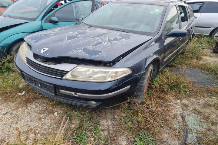 Dezmembram Renault Laguna 2 [2001 - 2005] Liftback 1.6 MT (110 hp)