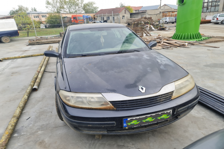 Dezmembram Renault Laguna 2 [2001 - 2005] Liftback 1.6 MT (110 hp)