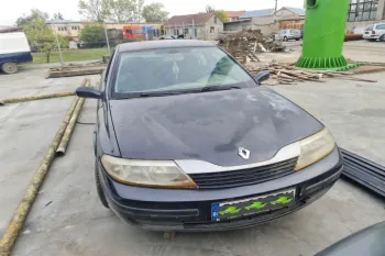 Dezmembram Renault Laguna 2 [2001 - 2005] Liftback 1.6 MT (110 hp)