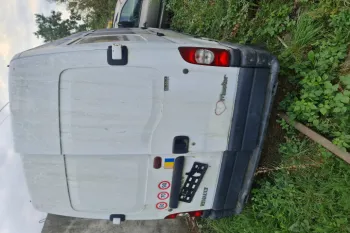 Dezmembram Renault Master 2 [1997 - 2004] Autoutilitara duba 4-usi 2.2 dCi MT (90 hp)