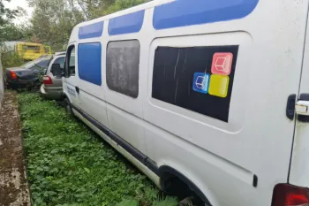 Dezmembram Renault Master 2 [1997 - 2004] Autoutilitara duba 4-usi 2.2 dCi MT (90 hp)