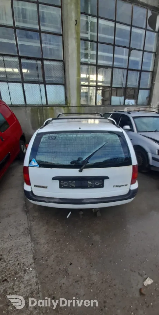 Dezmembram Renault Megane  [facelift] [1999 - 2003] wagon 1.9 dCi MT (102 hp)