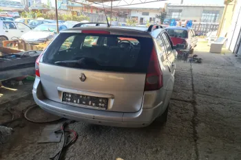 Dezmembram Renault Megane 2 [2002 - 2006] wagon 1.6 MT (113 hp)