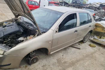 Dezmembram Skoda Fabia 6Y [facelift] [2004 - 2007] Hatchback 5-usi 1.2 MT (64 hp)