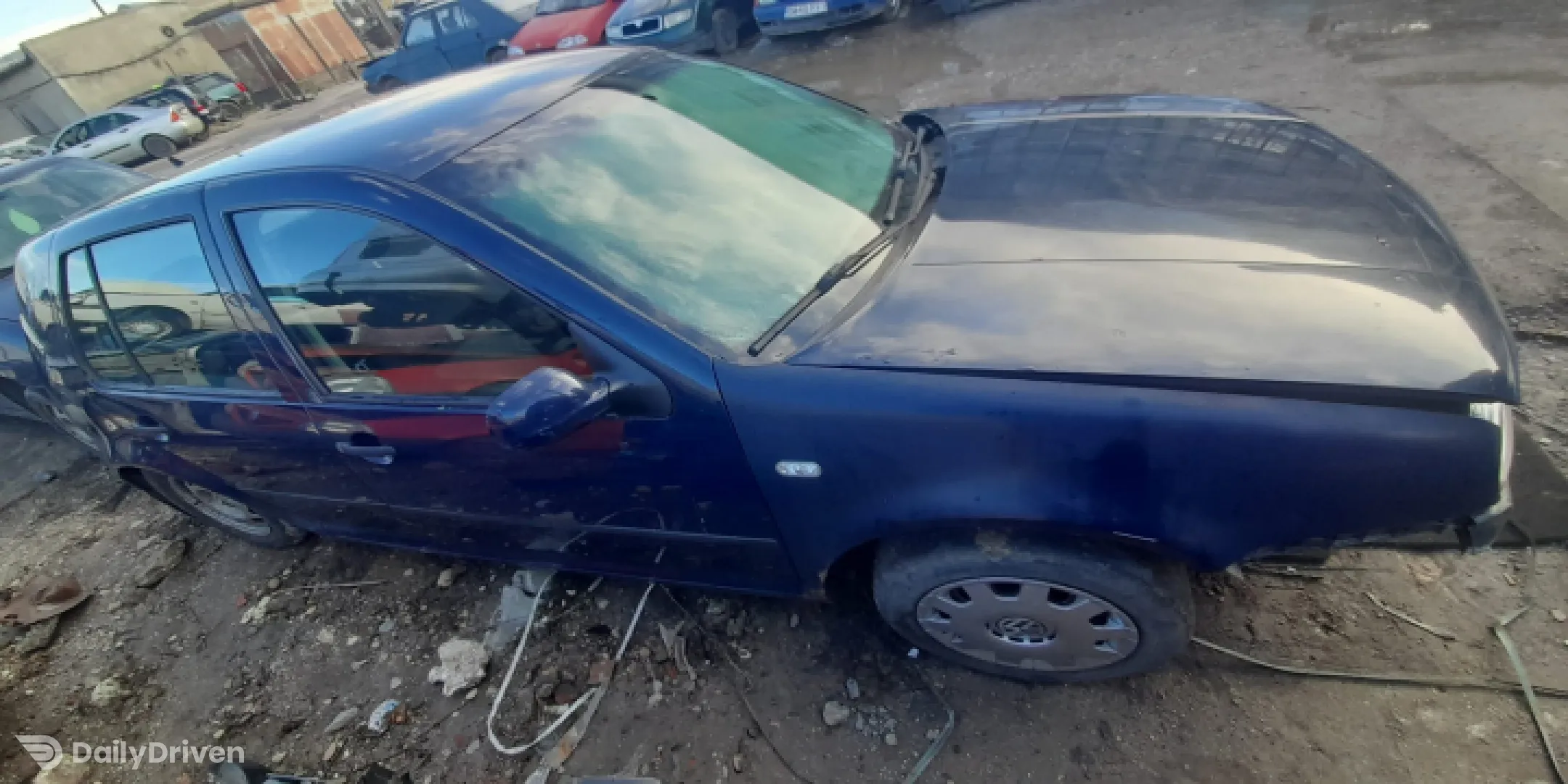 Dezmembram Volkswagen VW Golf 4 [1997 - 2006] Hatchback 5-usi 1.4 MT (75 hp)