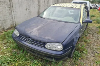 Dezmembram Volkswagen VW Golf 4 [1997 - 2006] wagon 1.9 SDI MT (68 hp)
