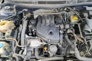 Dezmembram Volkswagen VW Golf 4 [1997 - 2006] wagon 1.9 SDI MT (68 hp)