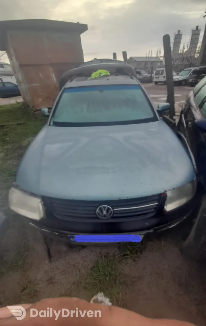 Dezmembram Volkswagen VW Passat B5 [1996 - 2000] wagon 1.9 TDI MT (115 hp)