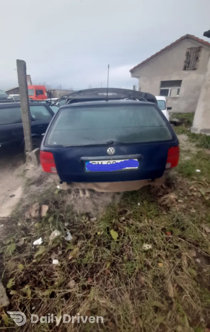 Dezmembram Volkswagen VW Passat B5 [1996 - 2000] wagon 1.9 TDI MT (115 hp)