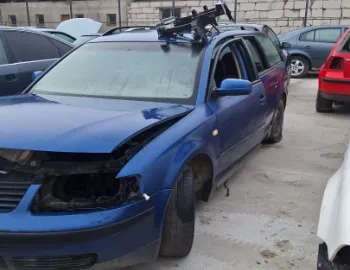 Dezmembram Volkswagen VW Passat B5 [1996 - 2000] wagon 1.9 TDI MT (115 hp)