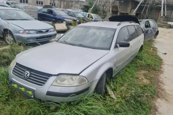 Dezmembram Volkswagen VW Passat B5.5 [facelift] [2000 - 2005] wagon 1.8 T MT (150 hp)