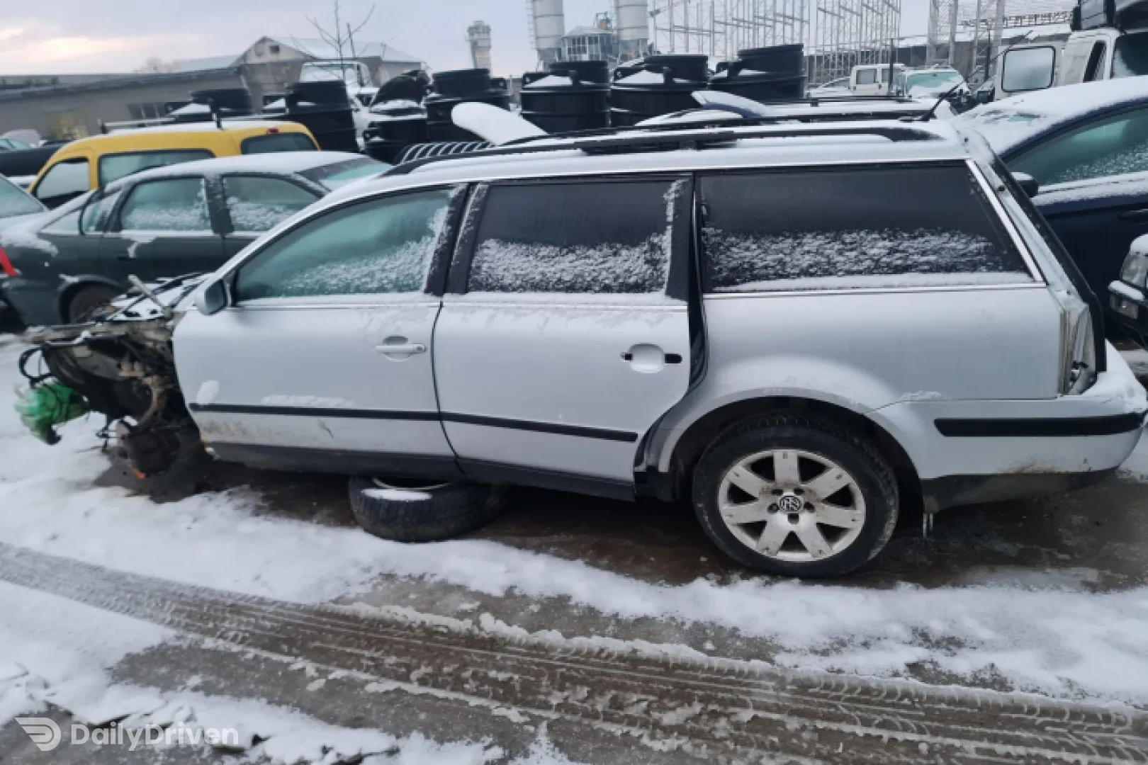 Dezmembram Volkswagen VW Passat B5.5 [facelift] [2000 - 2005] wagon 2.0 MT (115 hp)