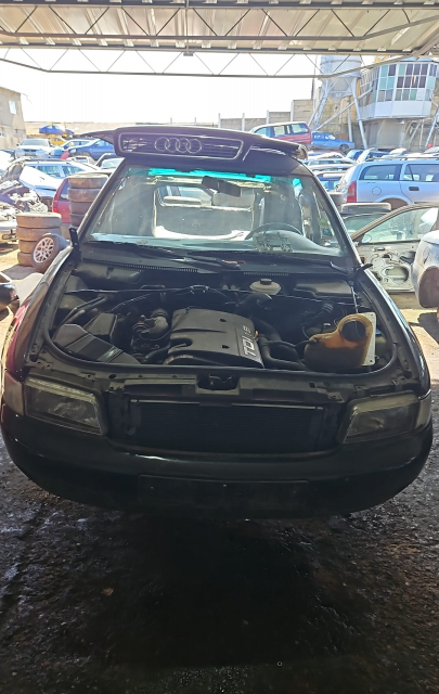 Dezmembram Audi A4 B5 [1994 - 1999] Sedan 1.9 TDI AT (90 hp)