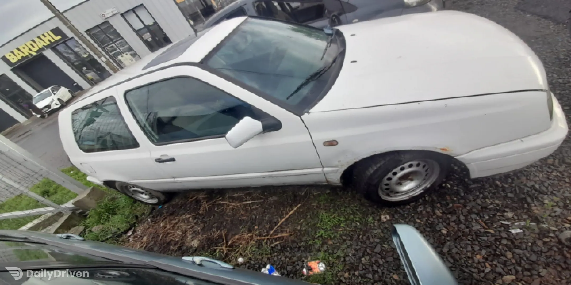 Dezmembram Volkswagen VW Golf 3 [1991 - 1998] Hatchback 5-usi 1.9 D MT (64 hp)