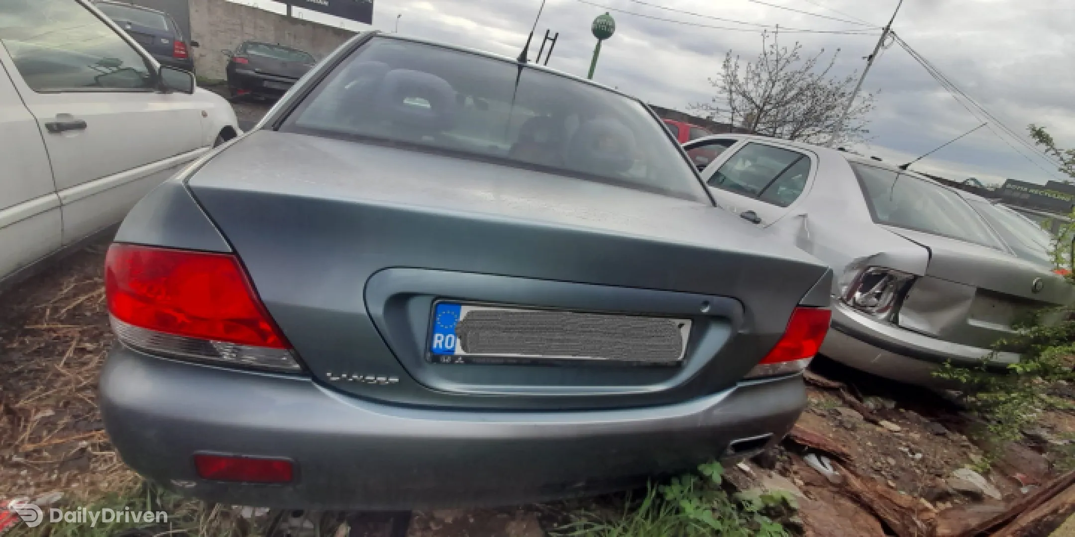 Dezmembram Mitsubishi Lancer IX [2000 - 2005] Sedan 4-usi