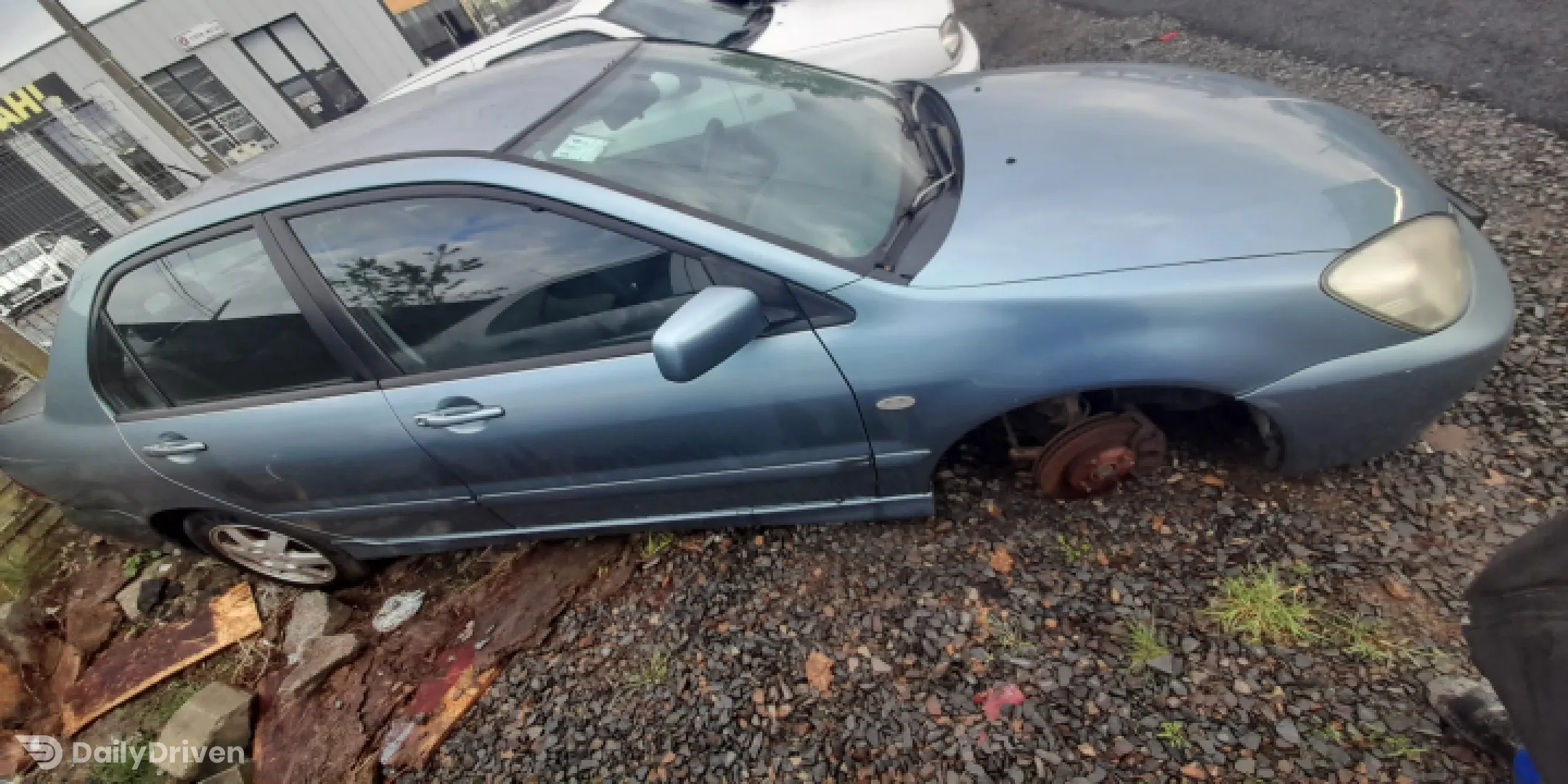 Dezmembram Mitsubishi Lancer IX [2000 - 2005] Sedan 4-usi