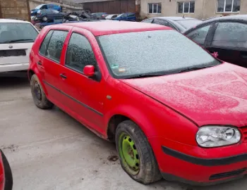 Dezmembram Volkswagen VW Golf 4 [1997 - 2006] Hatchback 5-usi 1.4 MT (75 hp)