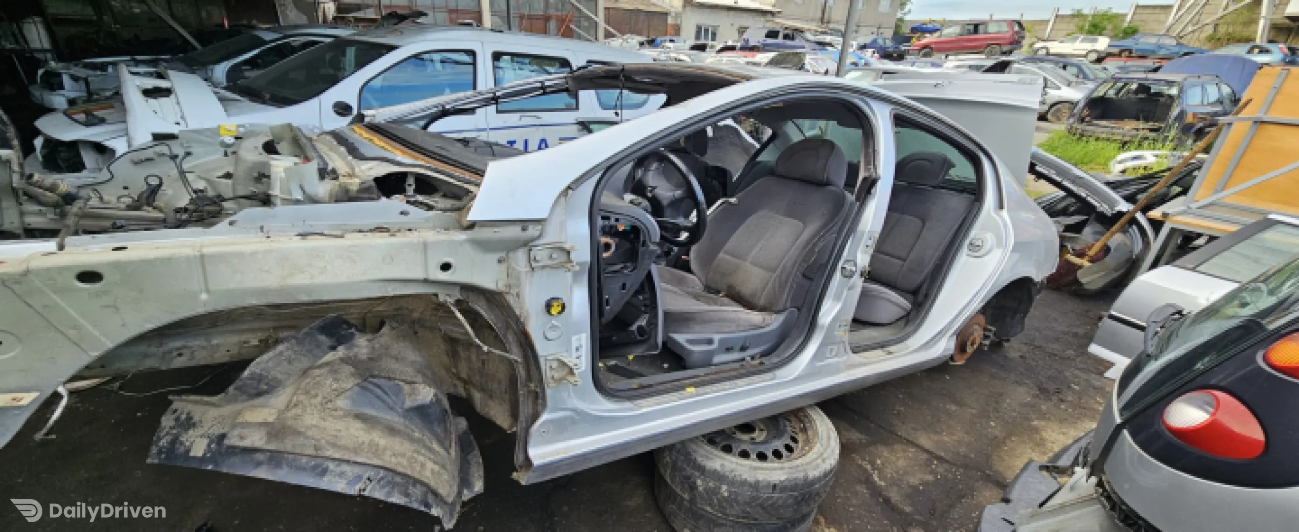 Dezmembram Peugeot 407  [2004 - 2010] Sedan 2.0 HDi MT (136 hp) CU FILTRU PARTICULE