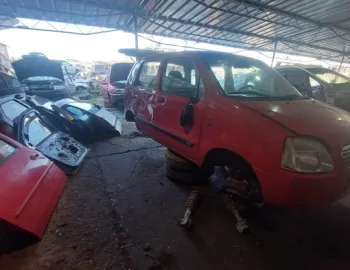 Dezmembram Suzuki Wagon R 3 [2003 - 2008] Hatchback 5-usi 1.3 MT (94 hp)