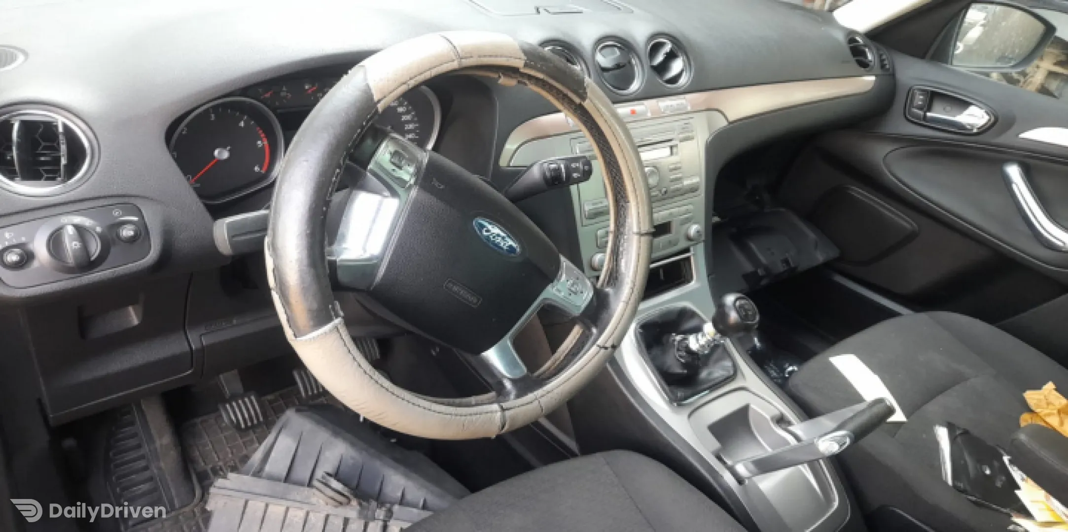 Dezmembram Ford Galaxy 2 [2006 - 2010] Minivan 2.0 TDCi DuraShift (143 hp)