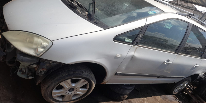 Dezmembram Ford Galaxy  [facelift] [2000 - 2006] Minivan 1.9 TDi MT (115 hp)