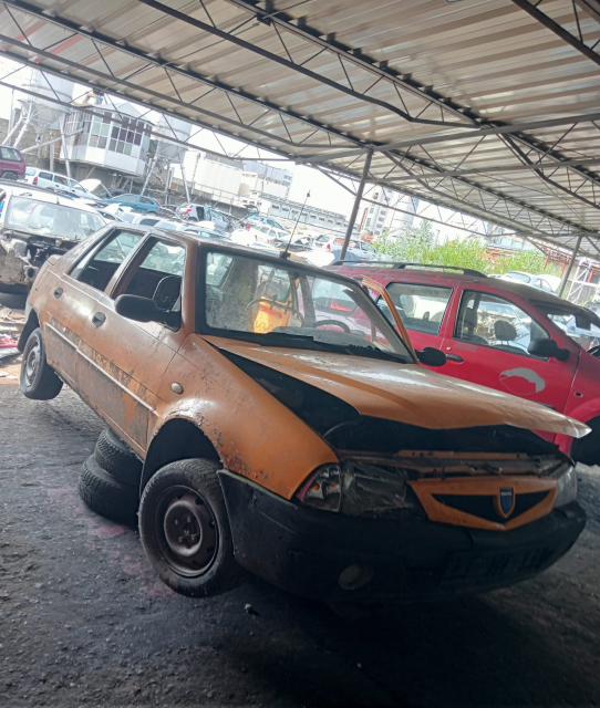 Dezmembram Dacia Solenza  [2003 - 2005] Sedan 1.4 MT (75 hp)