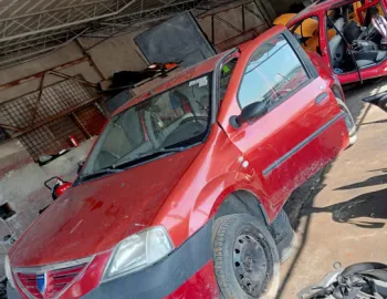 Dezmembram Dacia Logan  [2004 - 2008] Sedan 1.4 MT (75 hp)