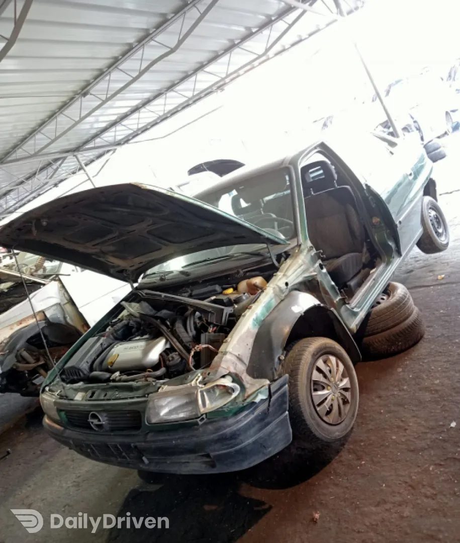 Dezmembram Opel Astra F [facelift] [1994 - 2002] Sedan 1.4 MT (82 hp)