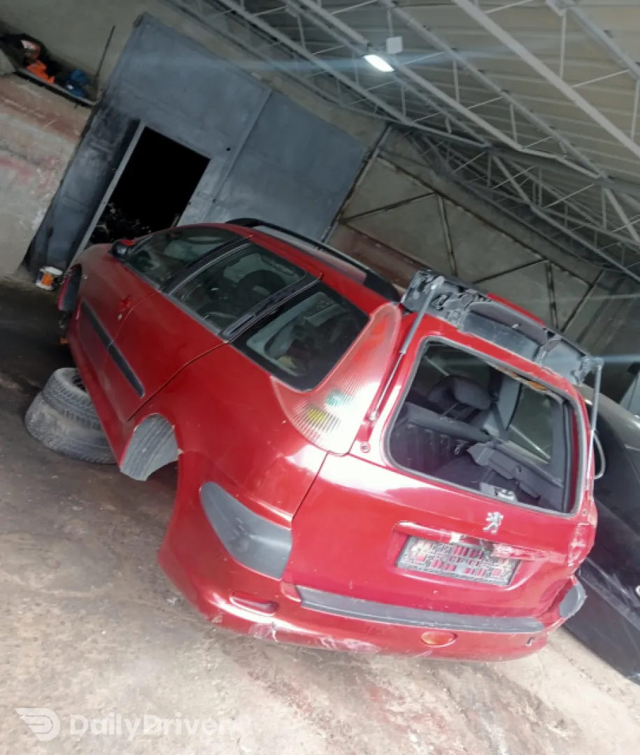 Dezmembram Peugeot 206  [facelift] [2002 - 2009] wagon 5-usi 1.4 MT (75 hp)