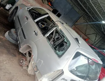 Dezmembram Ford Focus  [1998 - 2004] wagon 5-usi 1.6 MT (101 hp)