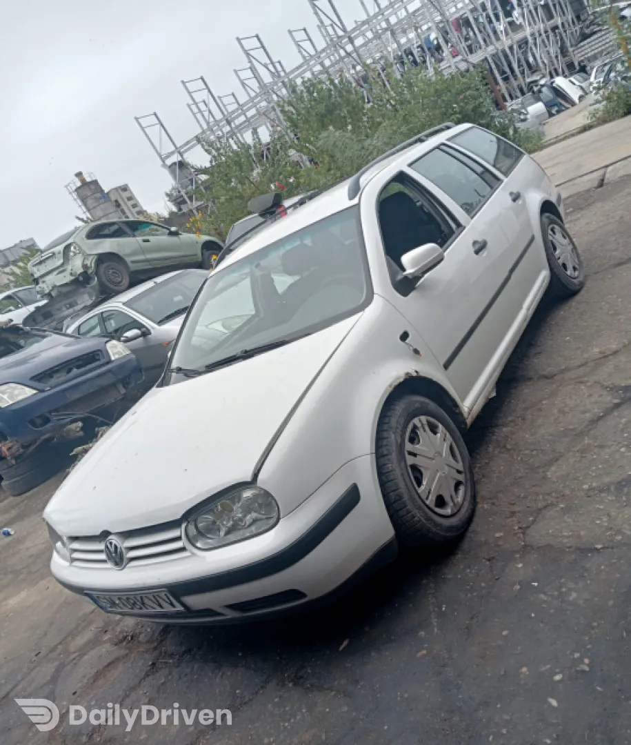 Dezmembram Volkswagen VW Golf 4 [1997 - 2006] wagon 1.9 TDI MT (90 hp)