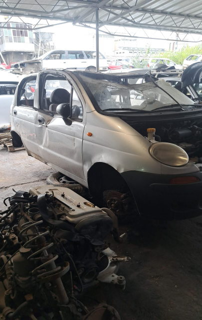 Dezmembram Daewoo Matiz M100 [1998 - 2001] Hatchback 0.8 MT (52 hp)
