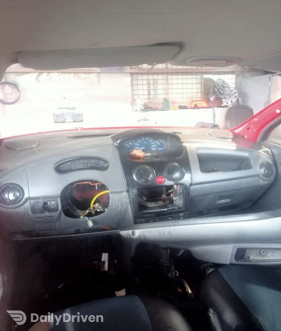 Dezmembram Chevrolet Spark M200 [2005 - 2010] Hatchback 0.8 MT (52 hp)