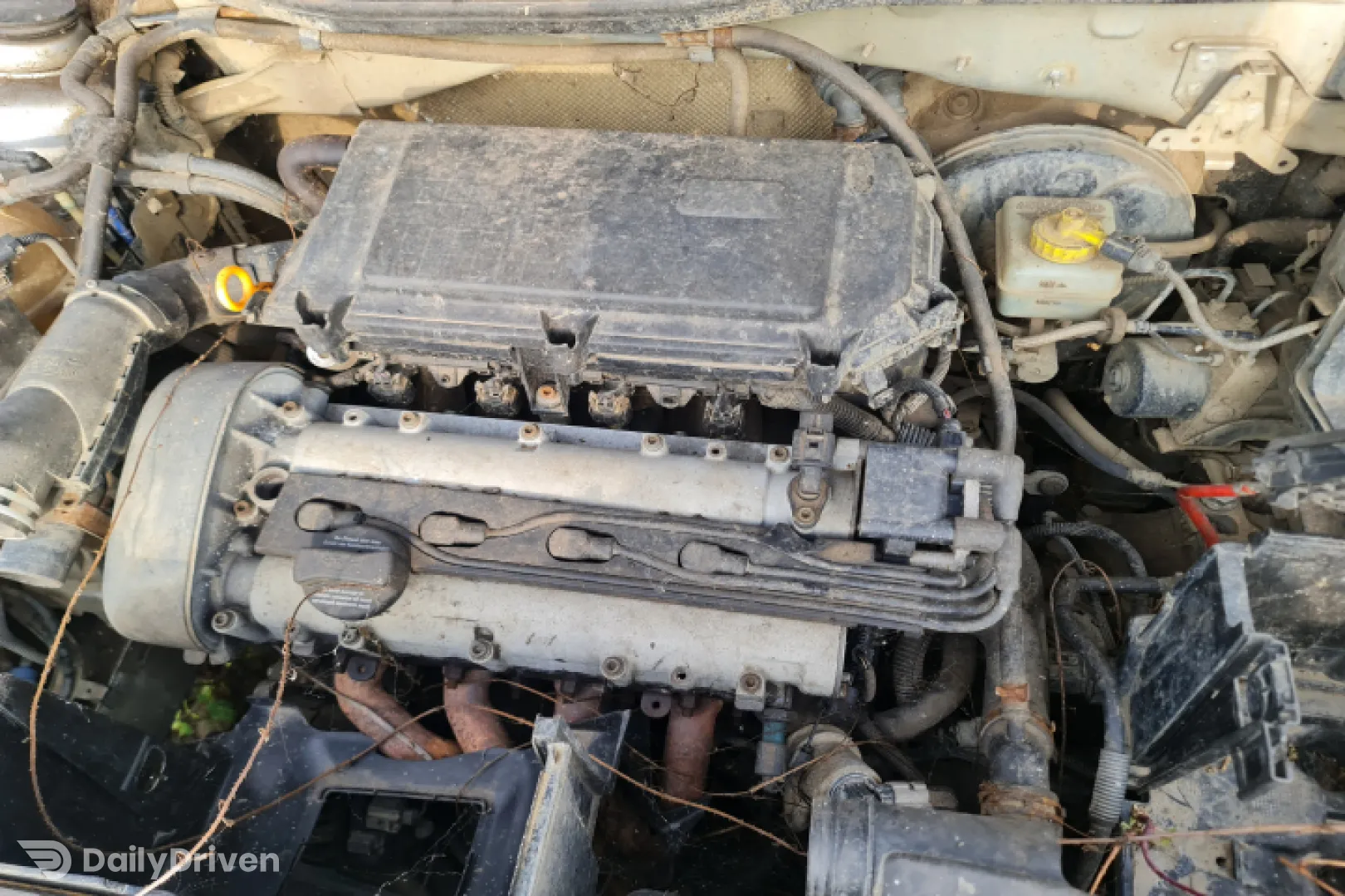 Dezmembram Volkswagen VW Golf 4 [1997 - 2006] Hatchback 5-usi 1.4 MT (75 hp)