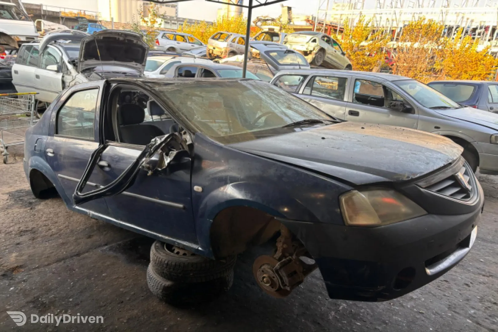 Dezmembram Dacia Logan  [2004 - 2008] Sedan 1.4 MT (75 hp)