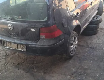 Dezmembram Volkswagen VW Golf 4 [1997 - 2006] Hatchback 5-usi 1.4 MT (75 hp)