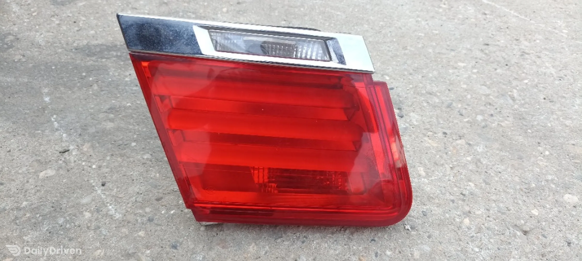 Stop stanga haion BMW Seria 7 F01 F02 F03 F04, 7182205