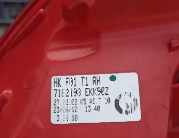 Stop aripa dreapta BMW Seria 7 F01 F02 F03 F04, stop aripa dreapta BMW 7182198