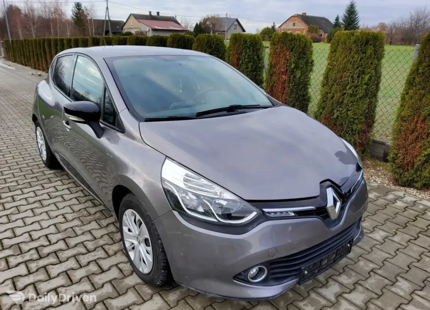 Dezmembrez Renault Clio 2015+