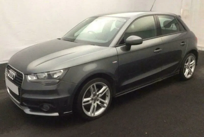 Dezmembrez Audi A1 2010-2015