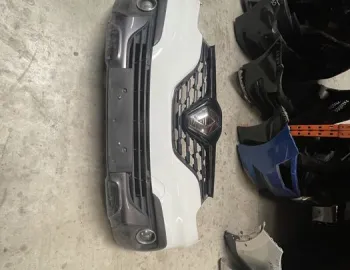Bara Fata completa cu grila Renault Kadjar