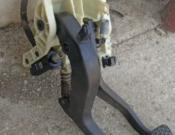 Pod pedalier BMW X3 F25