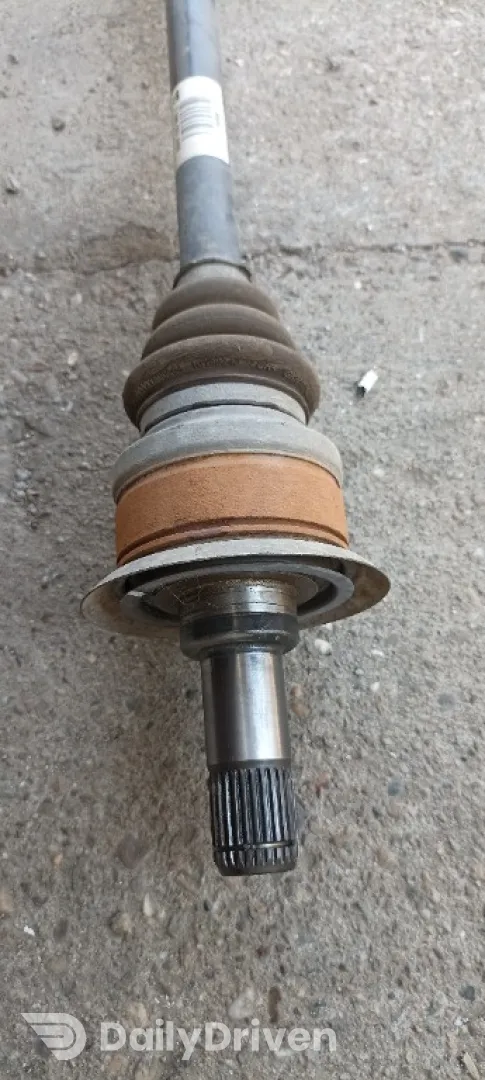 Planetara stanga spate BMW X4 F26, planetara 7598037 AI02