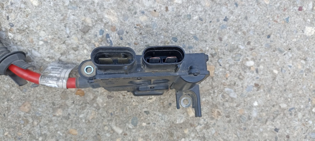 Distribuitor curent fata BMW X3 F25, 6114 9227458