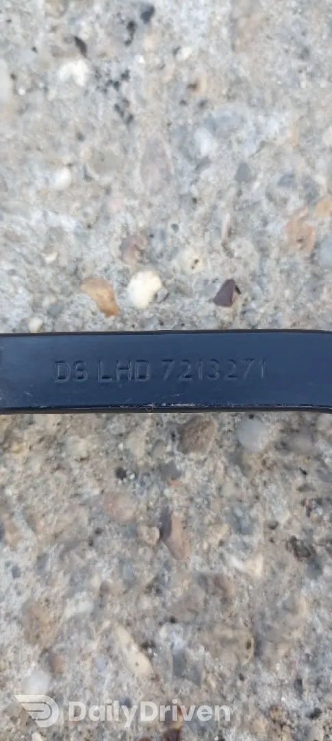 Brat stergator parbriz BMW X3 F25, LHD 7213271, 7213272