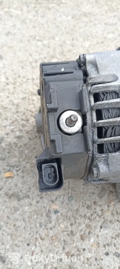 Alternator BMW Seria 7 F01 F02, 3.0 d, N57, 8570672