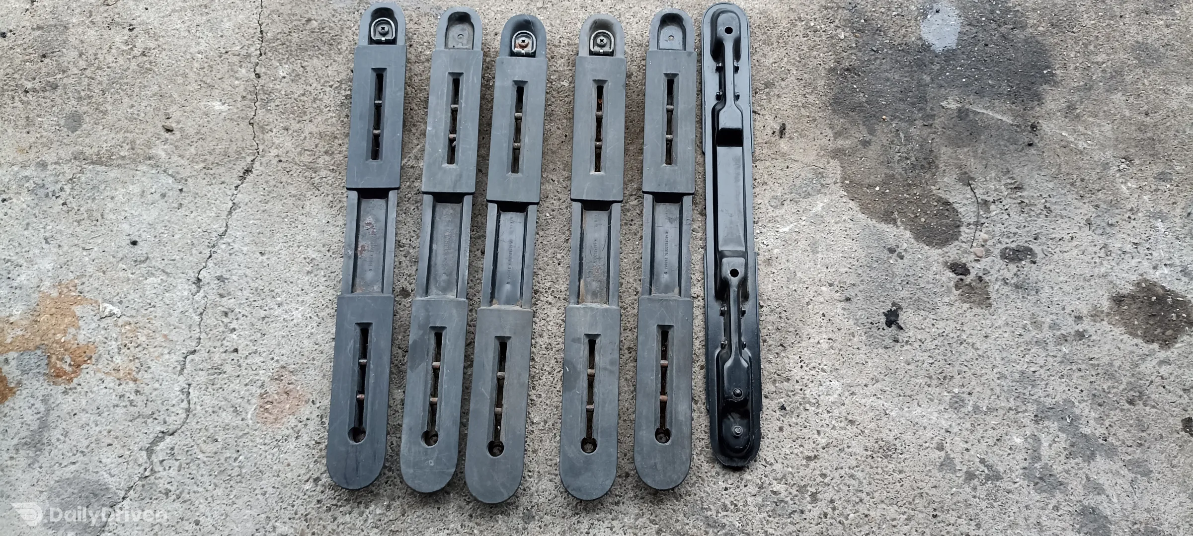 set suporti scaune Mercedes Vito, W639, A6399500074