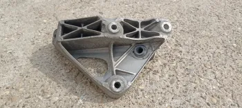 Suport motor stanga BMW Seria 4 F32 F33 F36 Xdrive, 3.0 d N57, suport motor 6784829